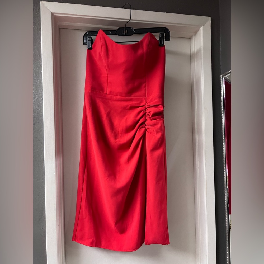 Dress, strapless dress, red dress strapless in size Medium